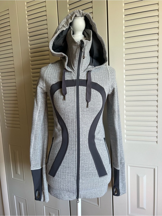 lululemon athletica Jackets & Blazers - Lululemon Women’s Stride Jacket - Like New - Gray & White - Size 2